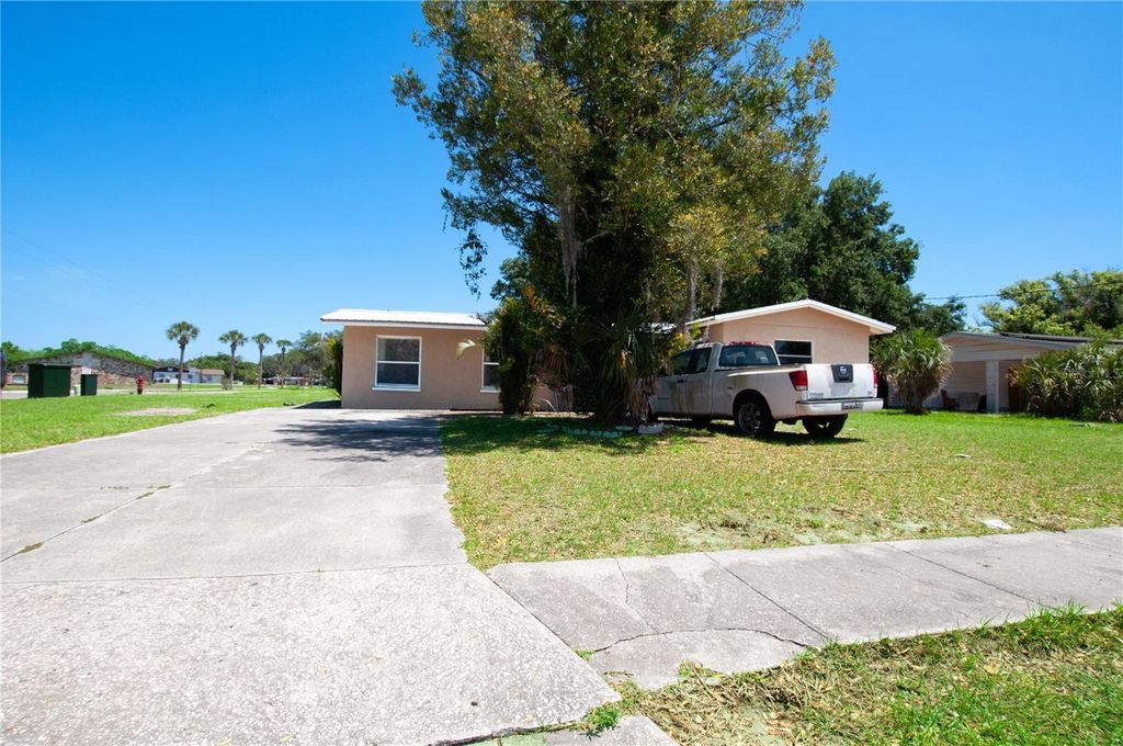 Photo of 308 N Mills Avenue, Arcadia, FL 34266 (MLS # C7525058)