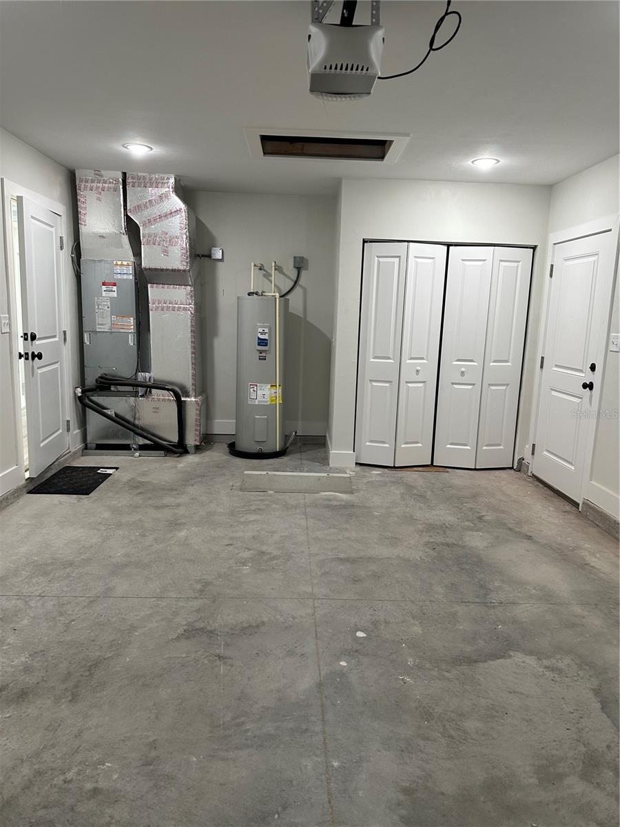 THOMAS, JACK S/D LOT 47 NEW GV - Residential