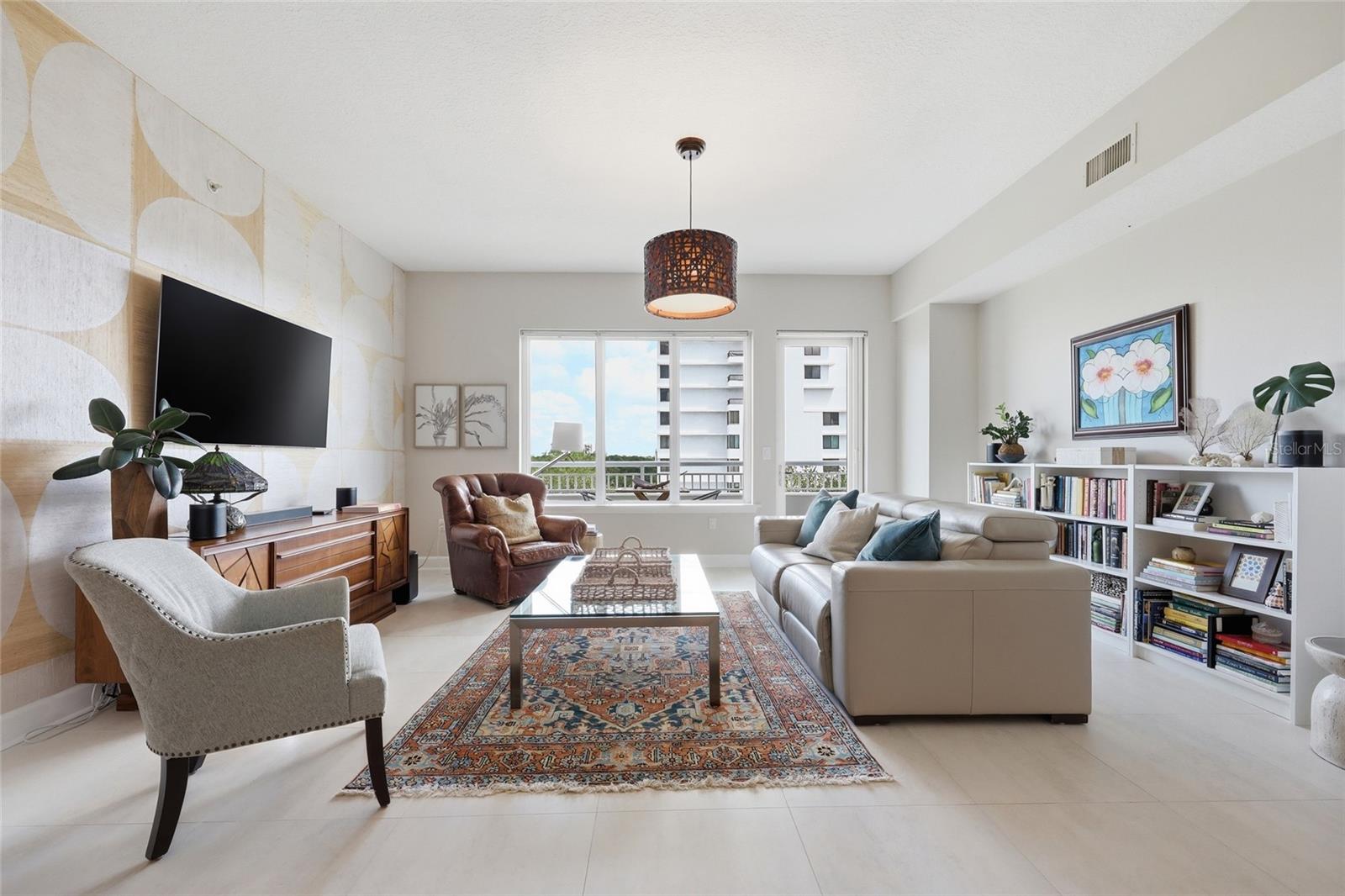 SANCTUARY DOWNTOWN CONDO - Residential