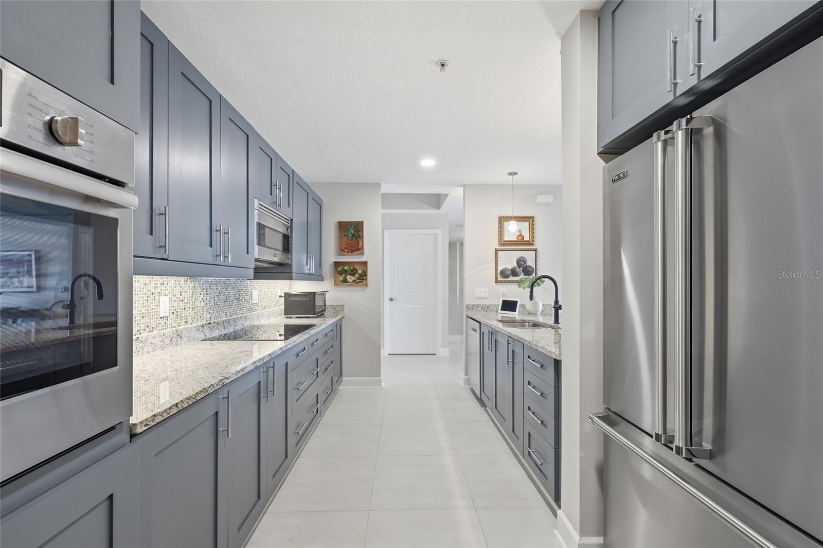 SANCTUARY DOWNTOWN CONDO - Residential