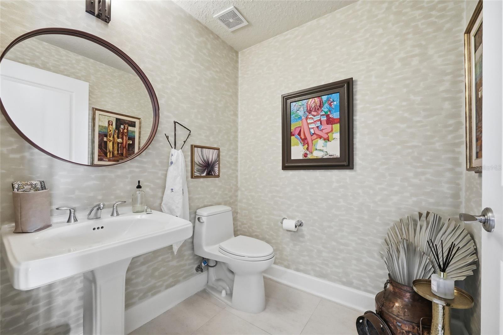 SANCTUARY DOWNTOWN CONDO - Residential