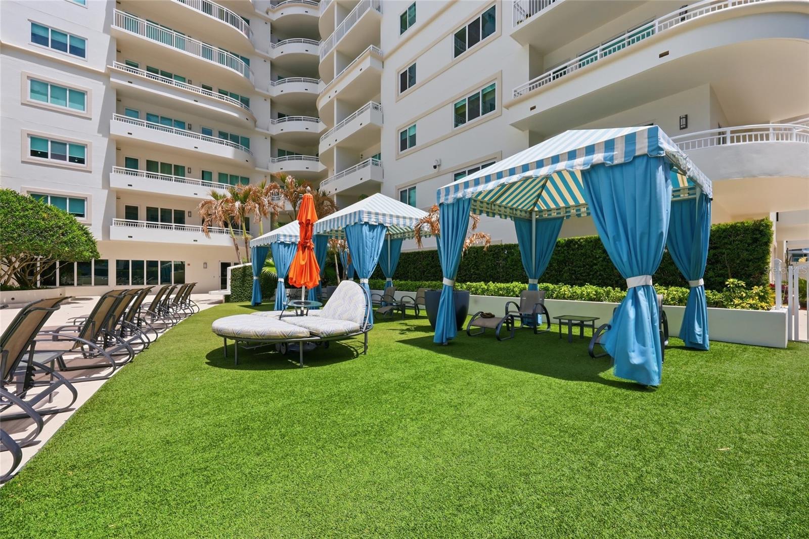 SANCTUARY DOWNTOWN CONDO - Residential