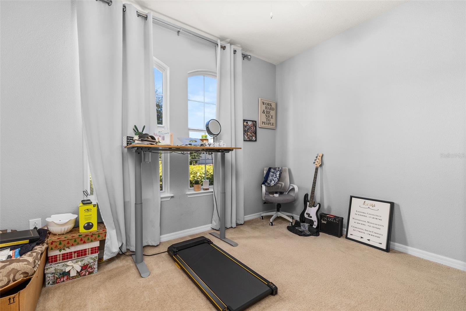 CHAMPIONS RESERVE - Residential