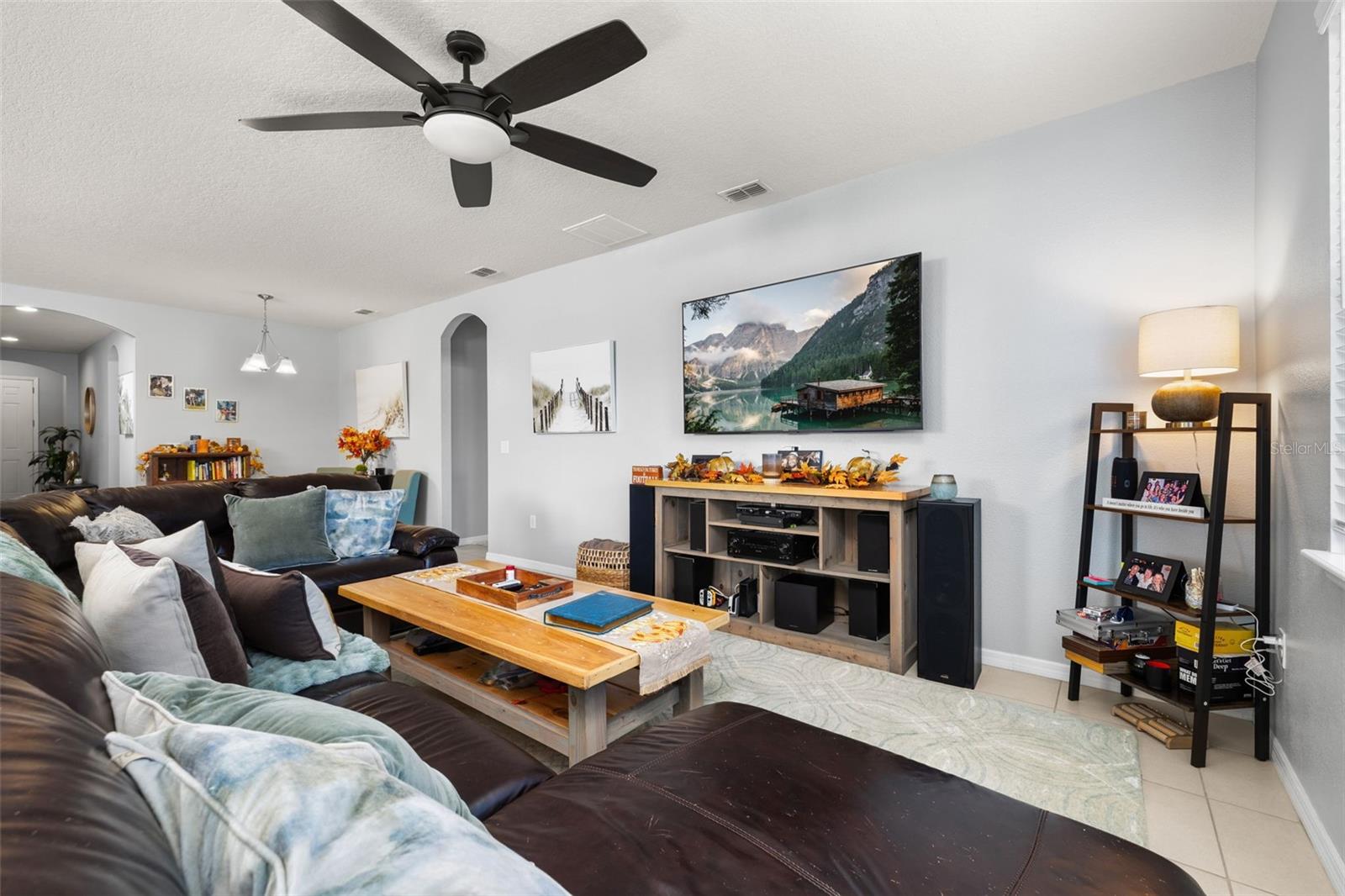 CHAMPIONS RESERVE - Residential