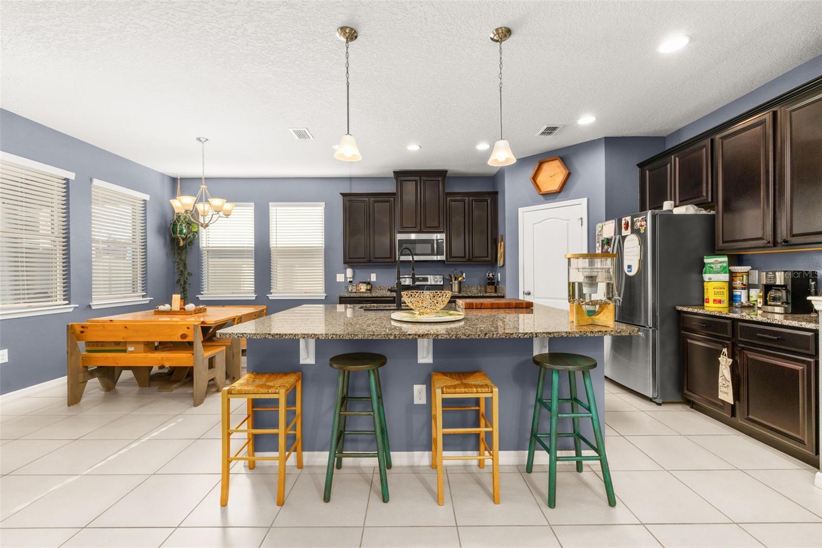 CHAMPIONS RESERVE - Residential