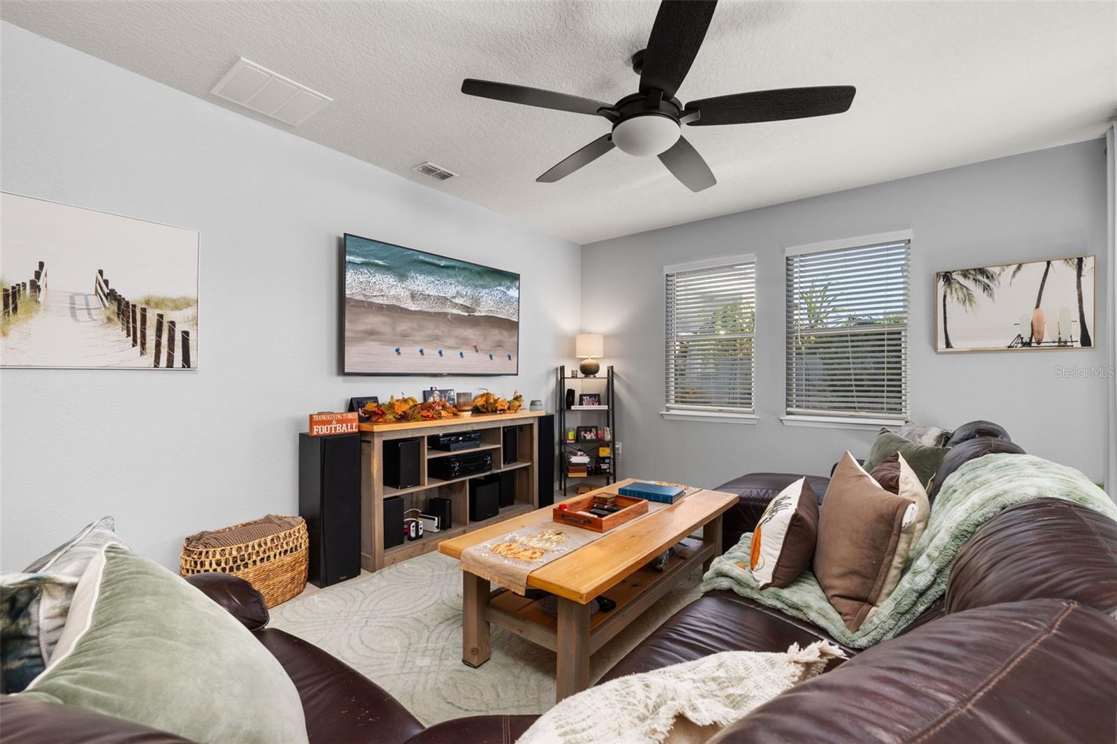 CHAMPIONS RESERVE - Residential