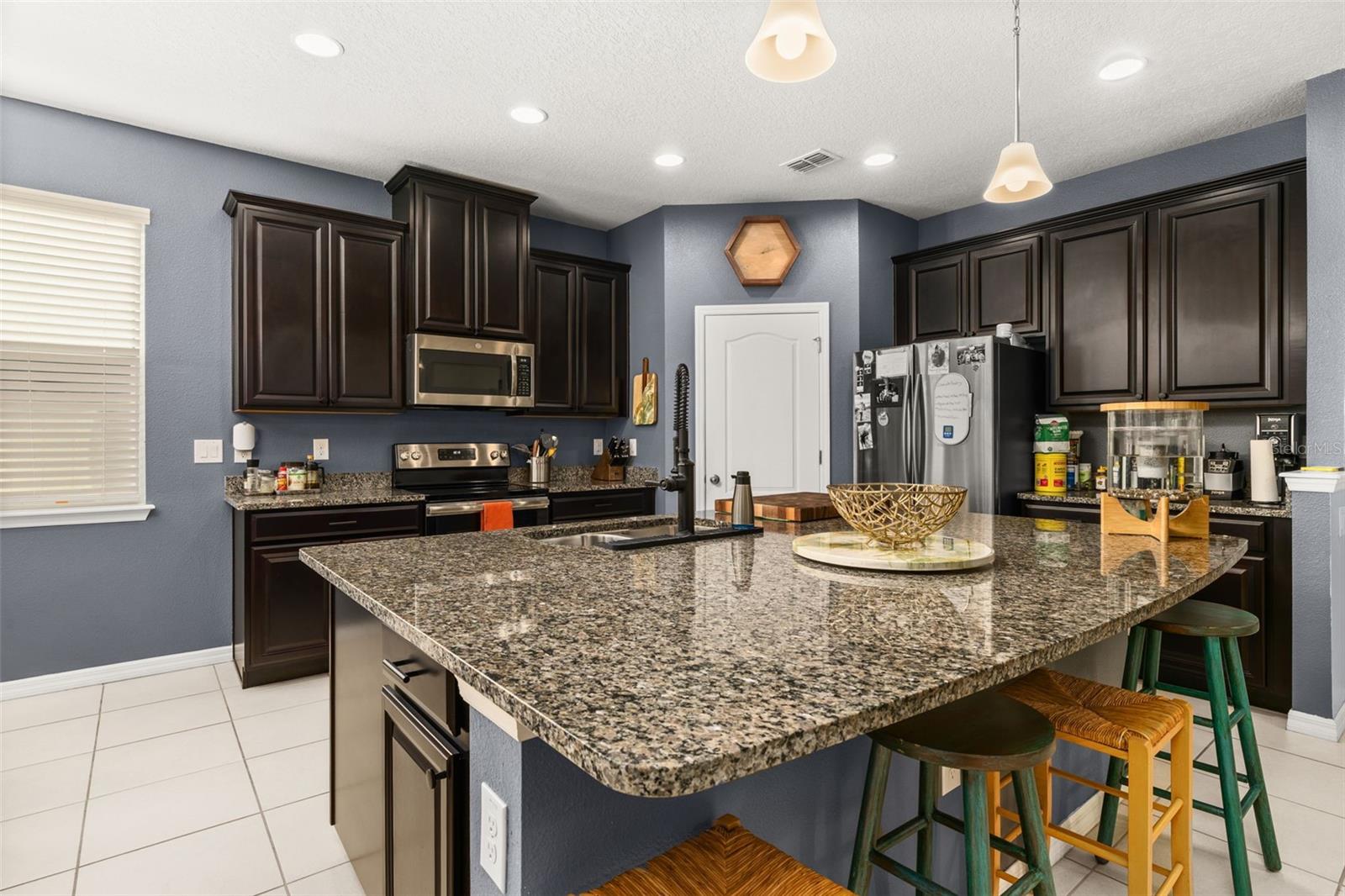 CHAMPIONS RESERVE - Residential