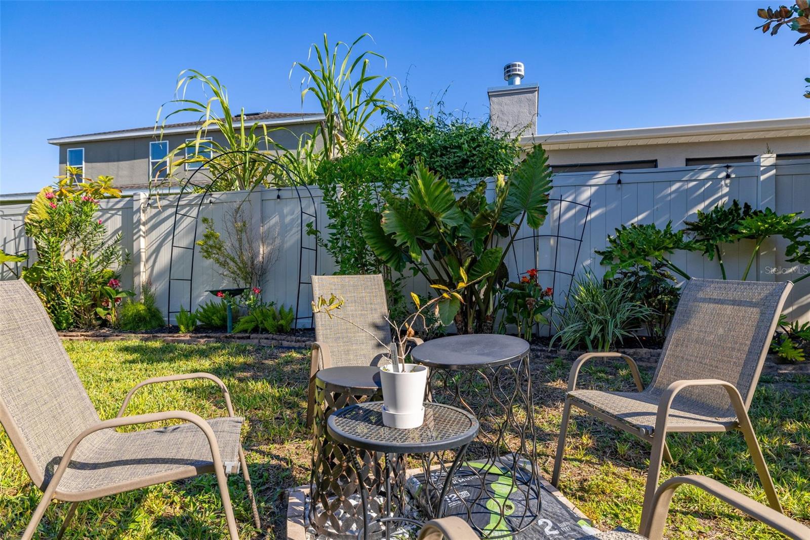 CHAMPIONS RESERVE - Residential