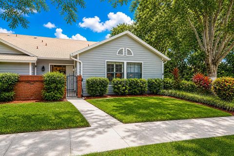 Photo of 2728 Bentley Drive, Palm Harbor, FL 34684 (MLS # TB8471054)