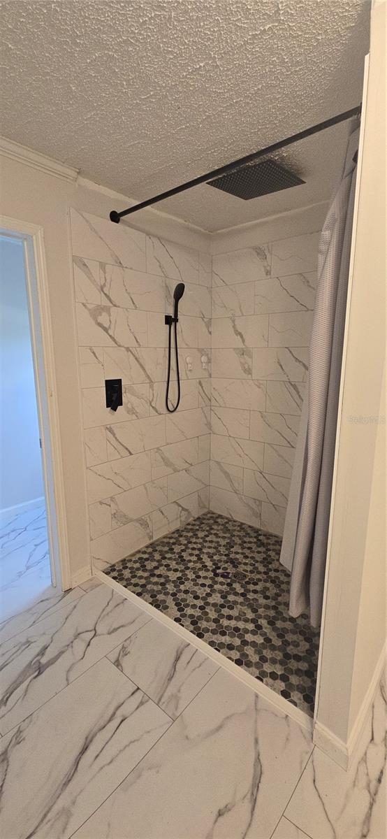 ROLLING HILLS ADD CRYSTAL RIVER UNIT 01 UNREC - Residential