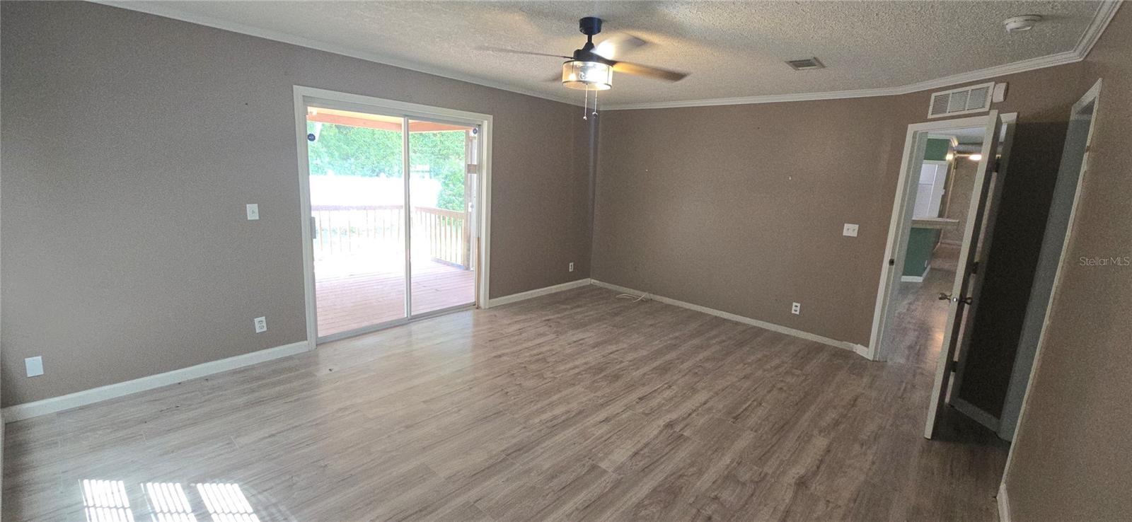 ROLLING HILLS ADD CRYSTAL RIVER UNIT 01 UNREC - Residential