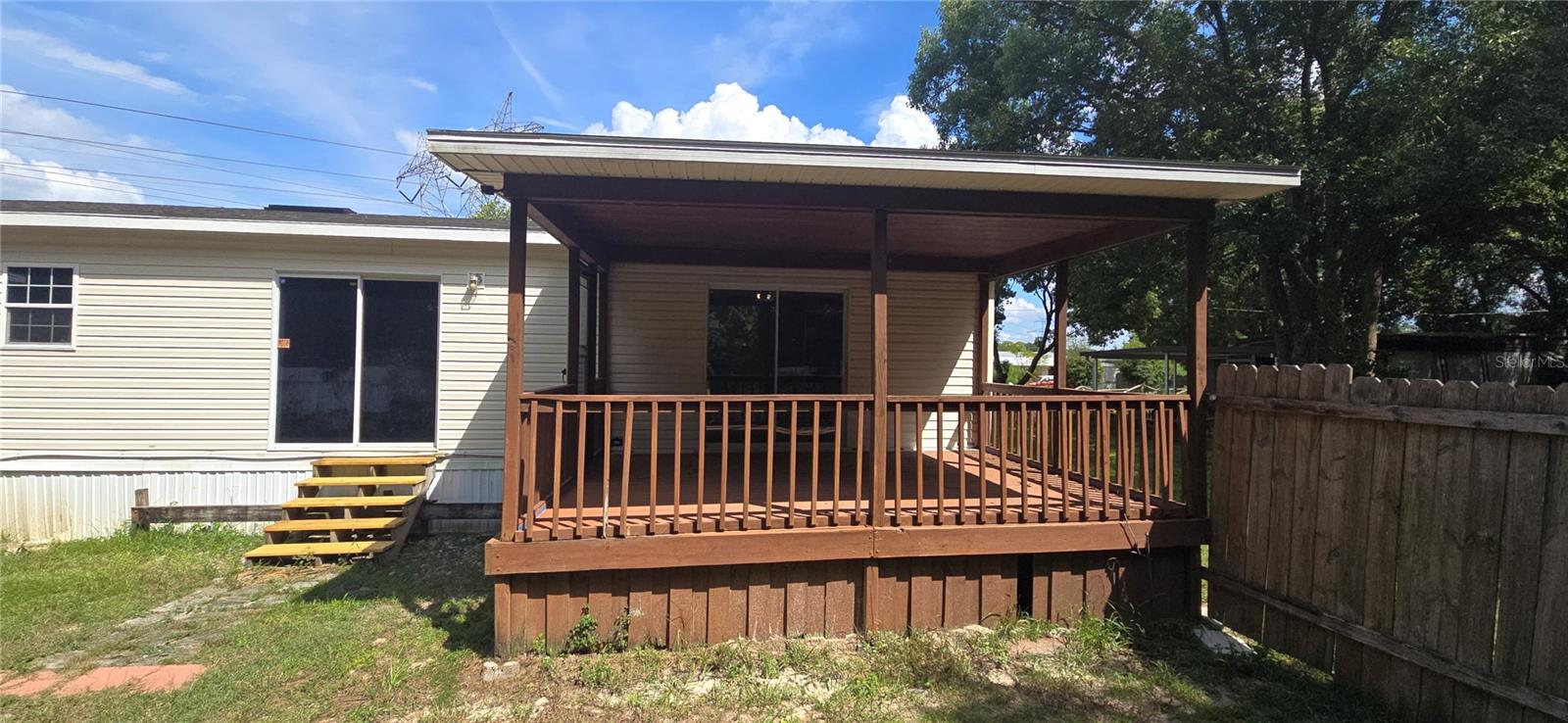 ROLLING HILLS ADD CRYSTAL RIVER UNIT 01 UNREC - Residential