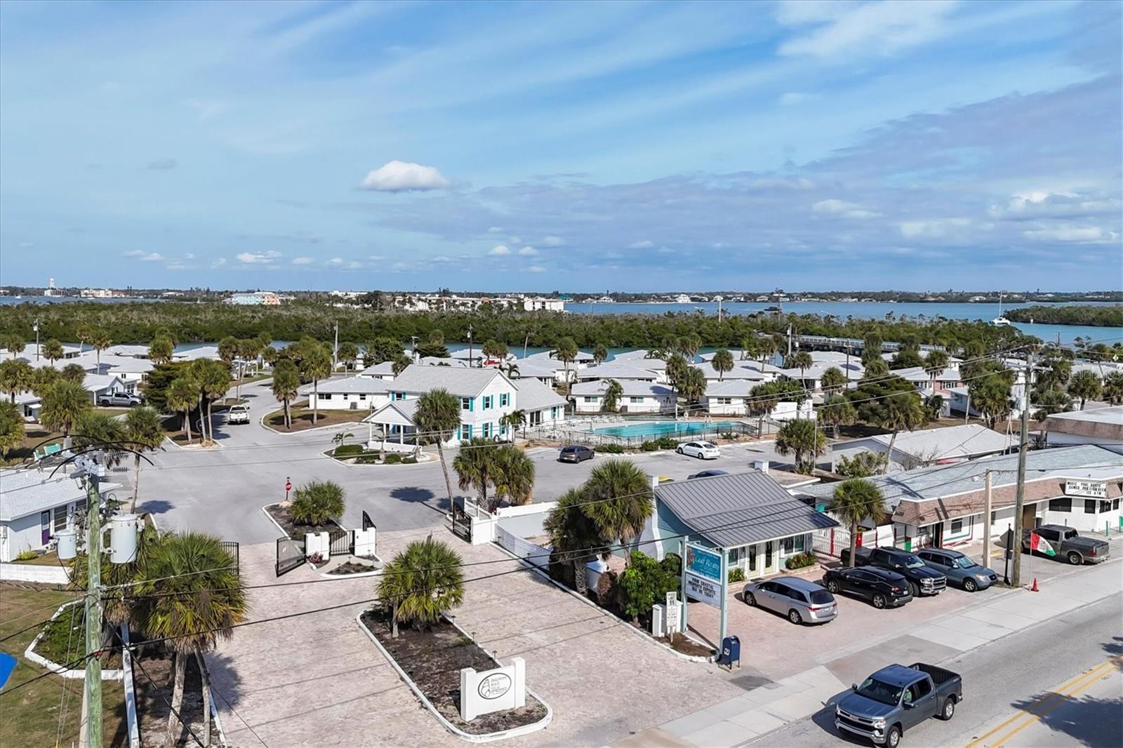 ENGLEWOOD BEACH CONDO VILLA 19 - Residential