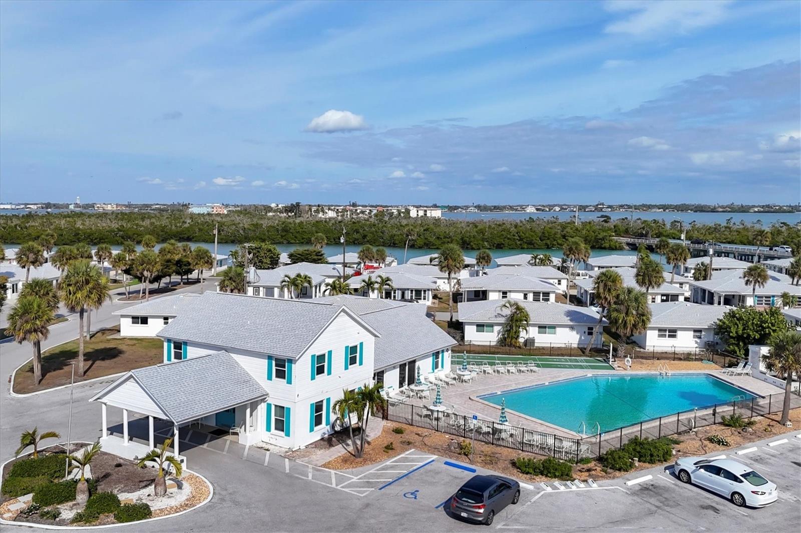 ENGLEWOOD BEACH CONDO VILLA 19 - Residential