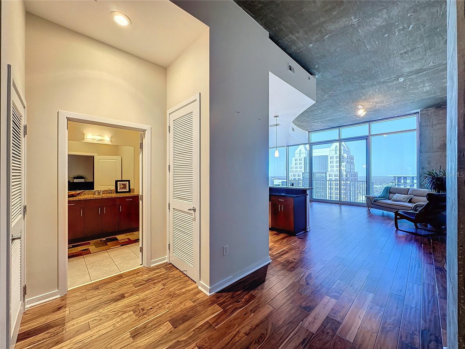 155 S COURT AVENUE 2904-PENTHOUSE