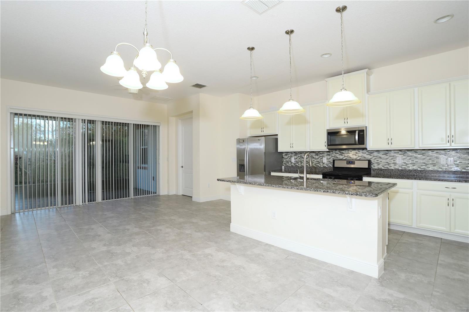 NORTHWEST LAKESIDE GROVES PH 1 - Residential