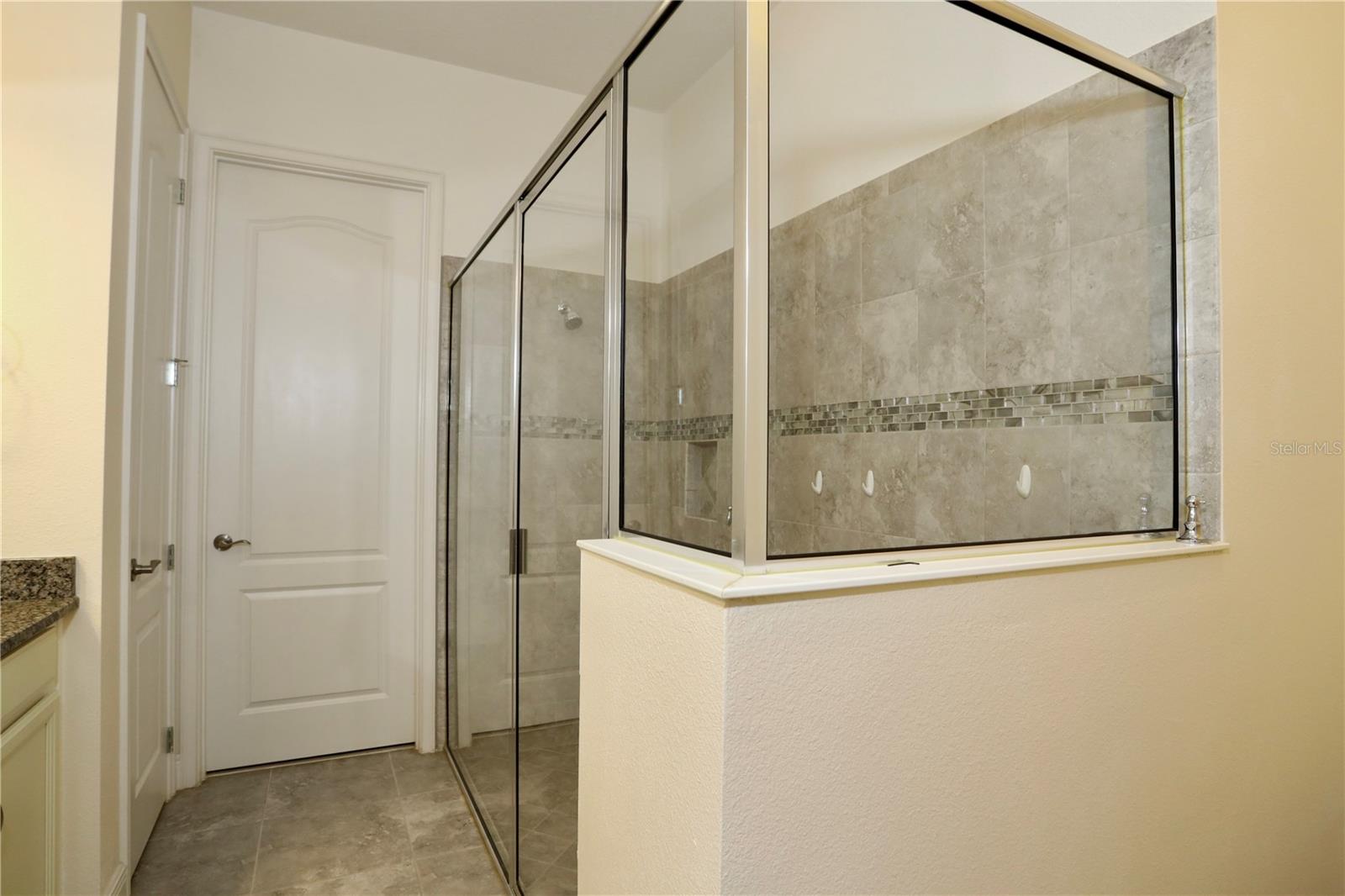 NORTHWEST LAKESIDE GROVES PH 1 - Residential