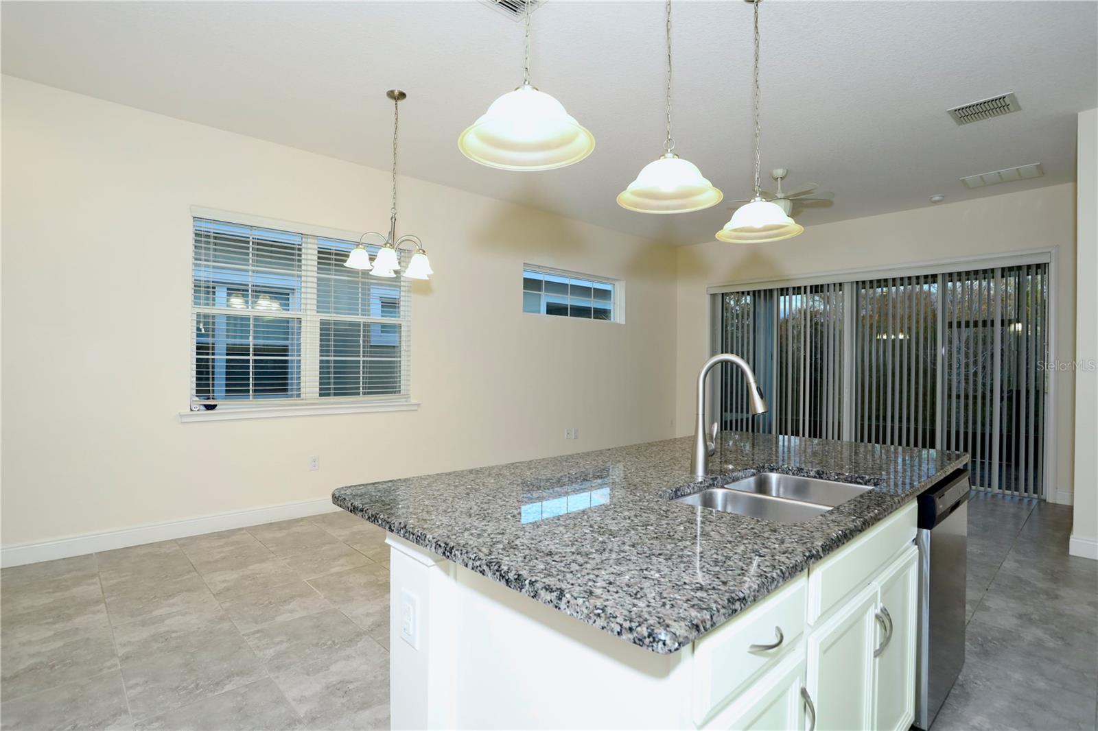 NORTHWEST LAKESIDE GROVES PH 1 - Residential