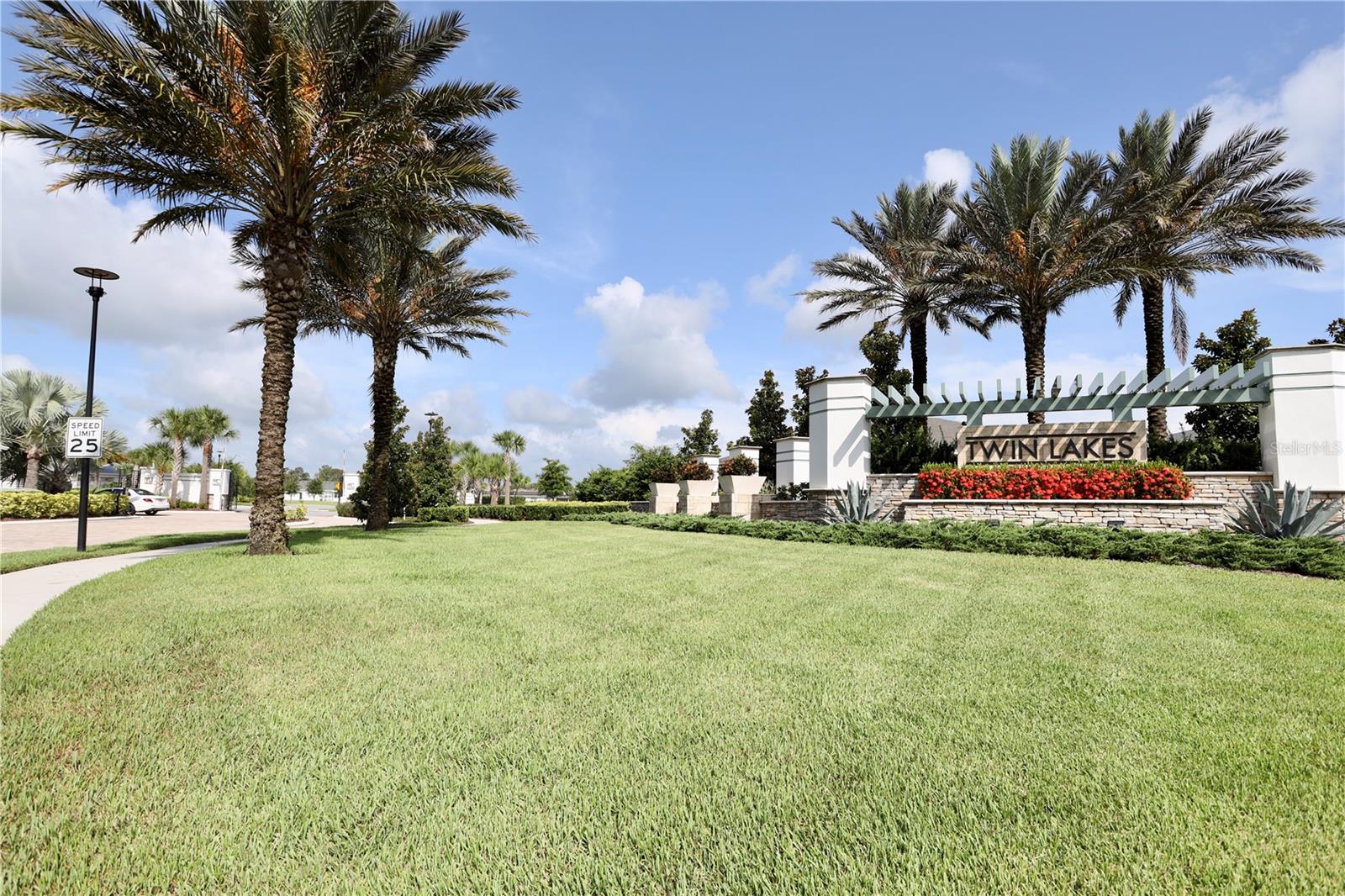 NORTHWEST LAKESIDE GROVES PH 1 - Residential