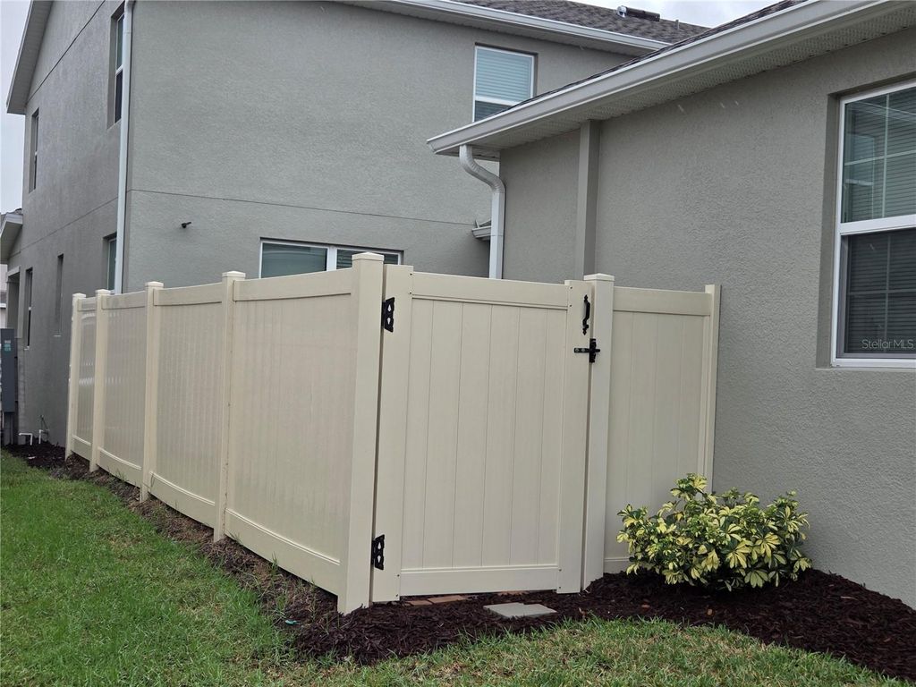 Photo of 1686 Contentment Loop, Kissimmee, FL 34744 (MLS # S5136114)