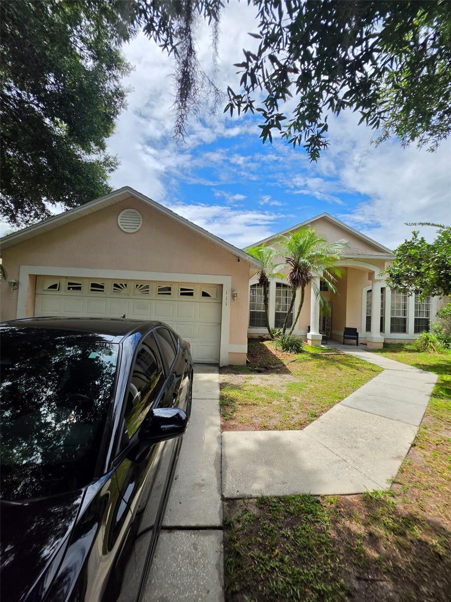 Photo of 111 Sunridge Woods Court, Davenport, FL 33837 (MLS # S5154817)