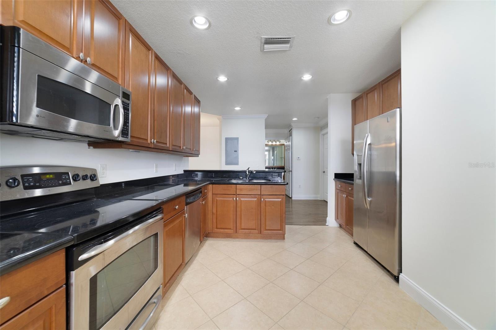 TERRACES AT REUNION PH 11 CONDO - Residential