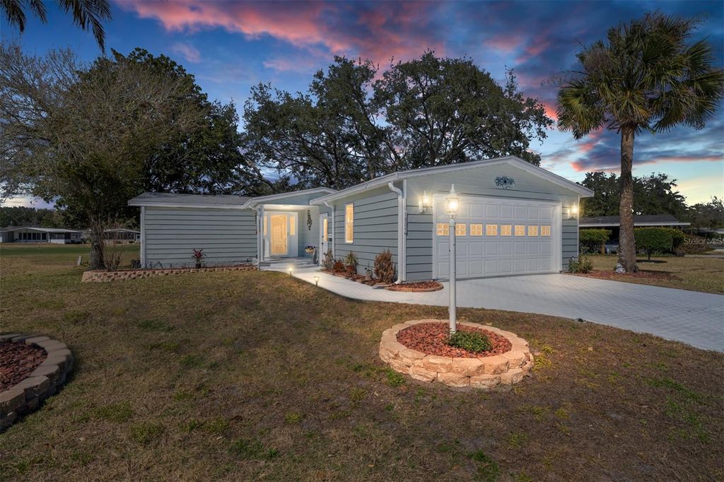 Photo of 1805 Kaufman Circle, The Villages, FL 32159 (MLS # G5108308)