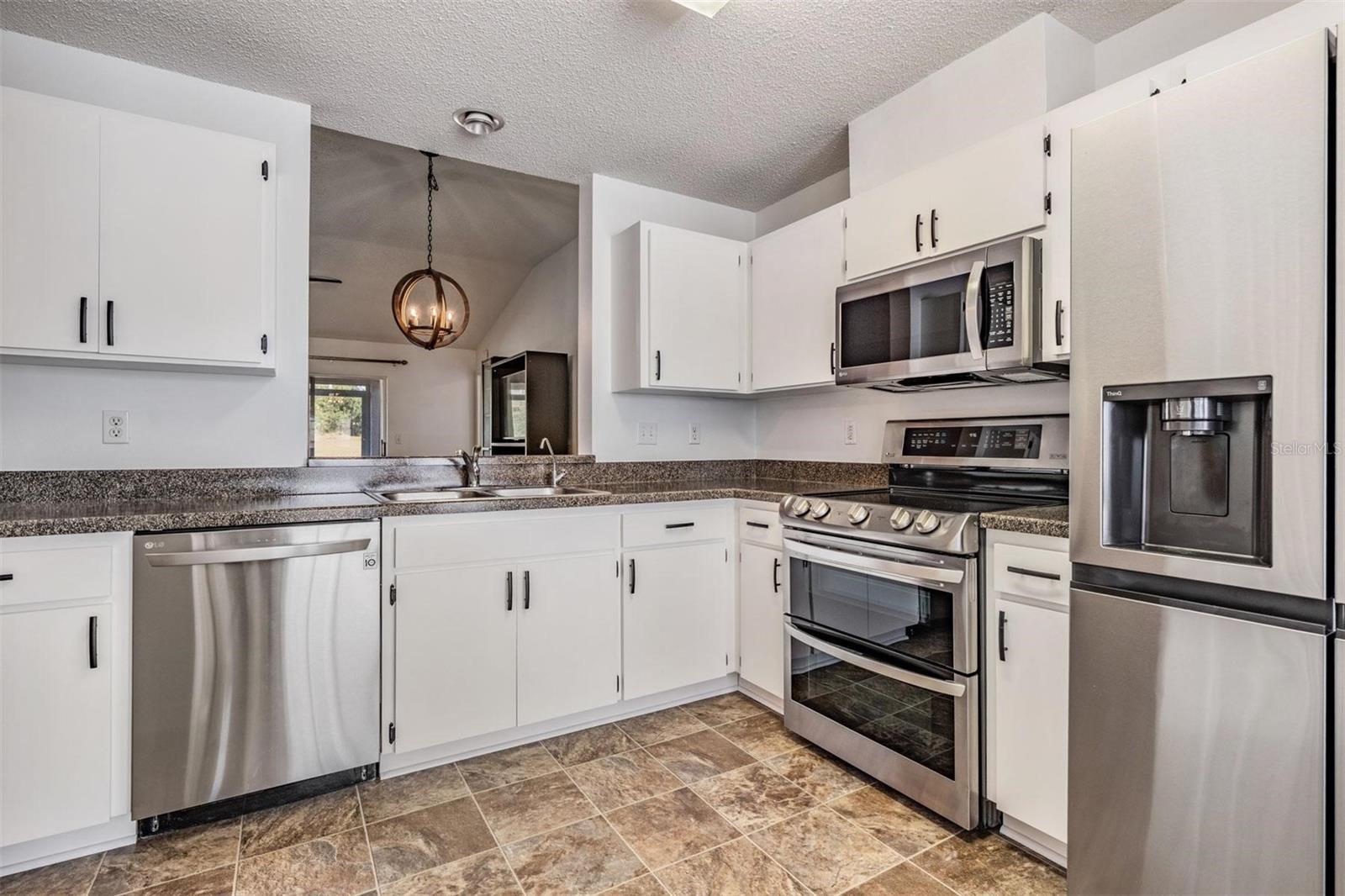 SUN CITY CENTER UNIT 162 PH - Residential