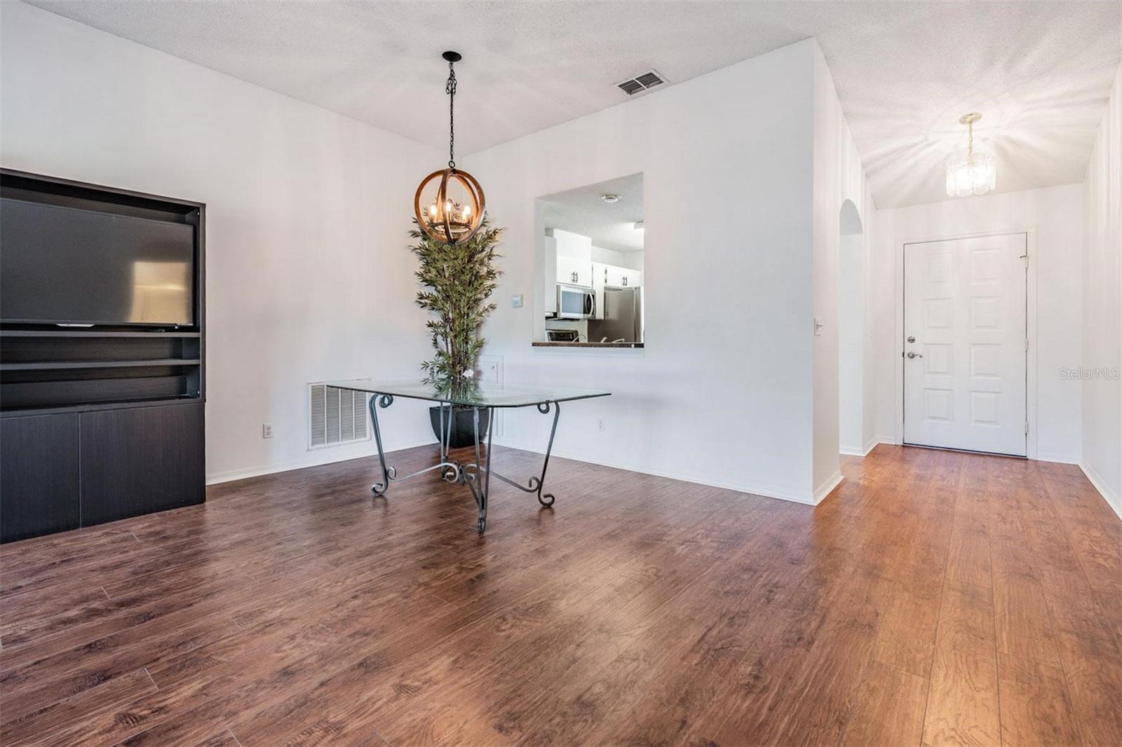 SUN CITY CENTER UNIT 162 PH - Residential