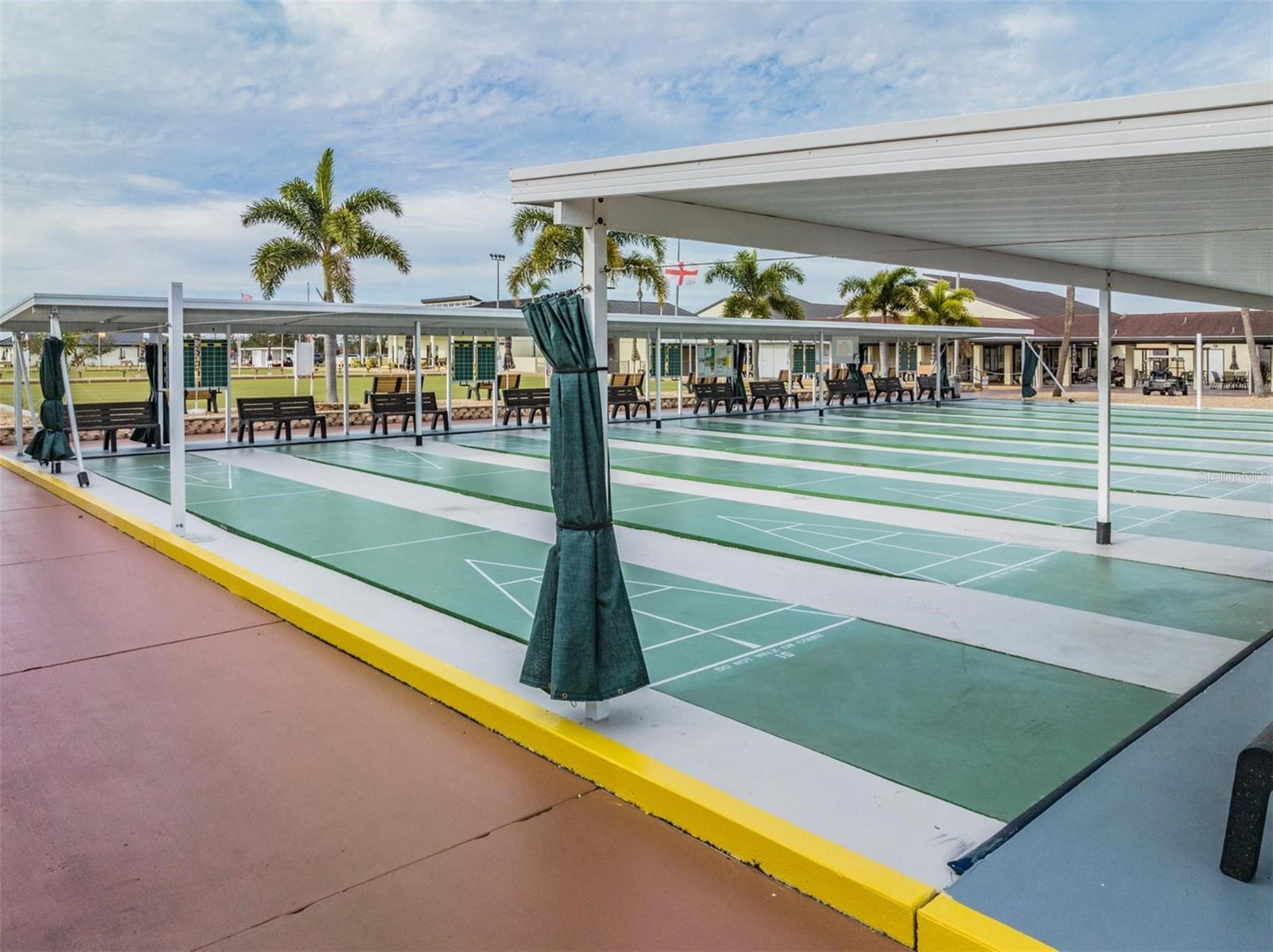 SUN CITY CENTER UNIT 162 PH - Residential