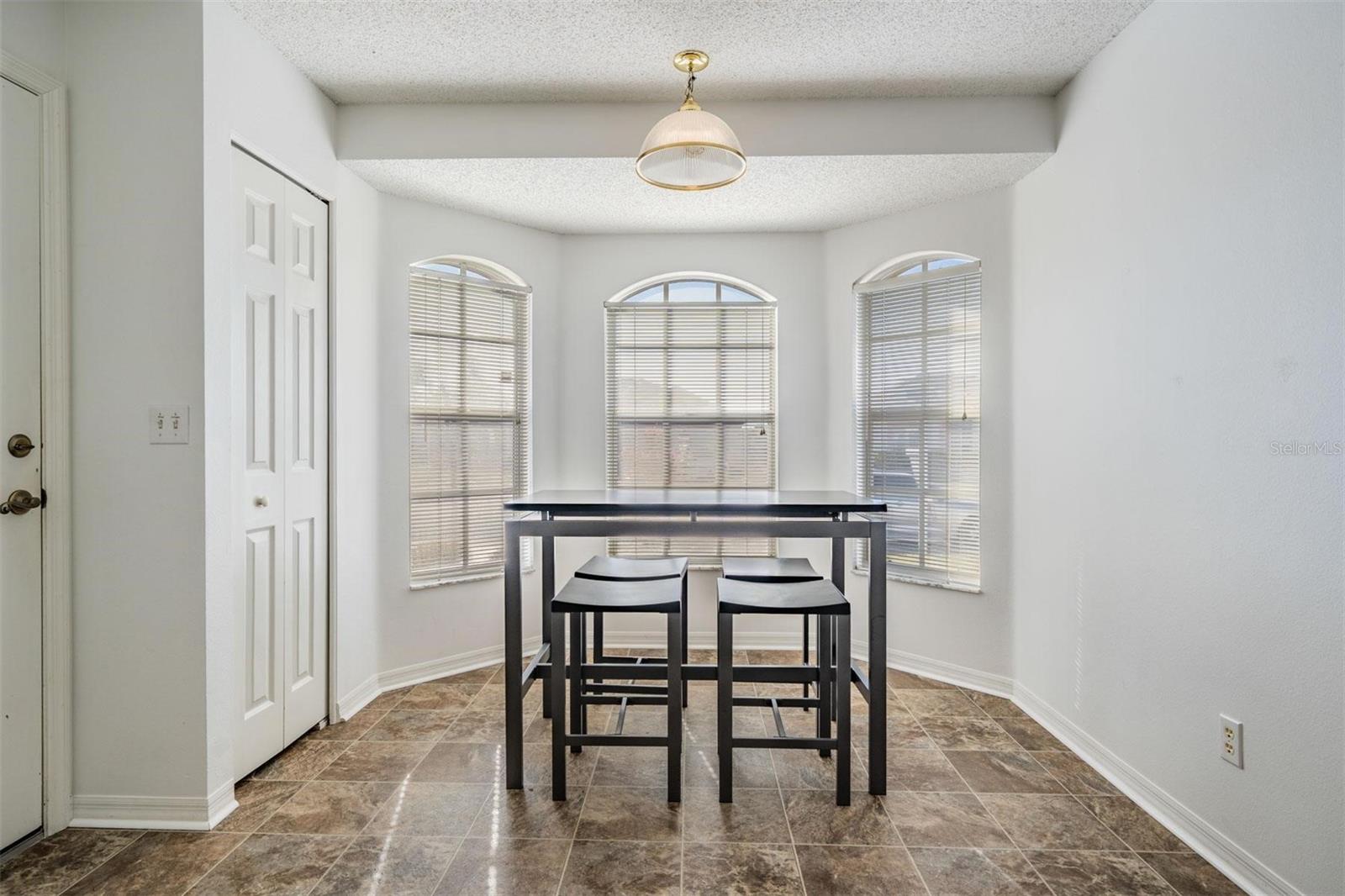 SUN CITY CENTER UNIT 162 PH - Residential