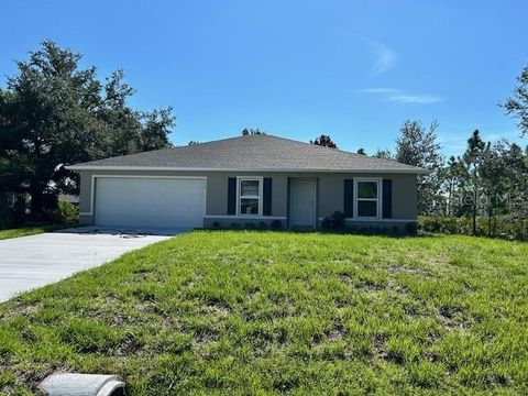Photo of 5520 Guest Terrace, Port Charlotte, FL 33981 (MLS # C7511764)