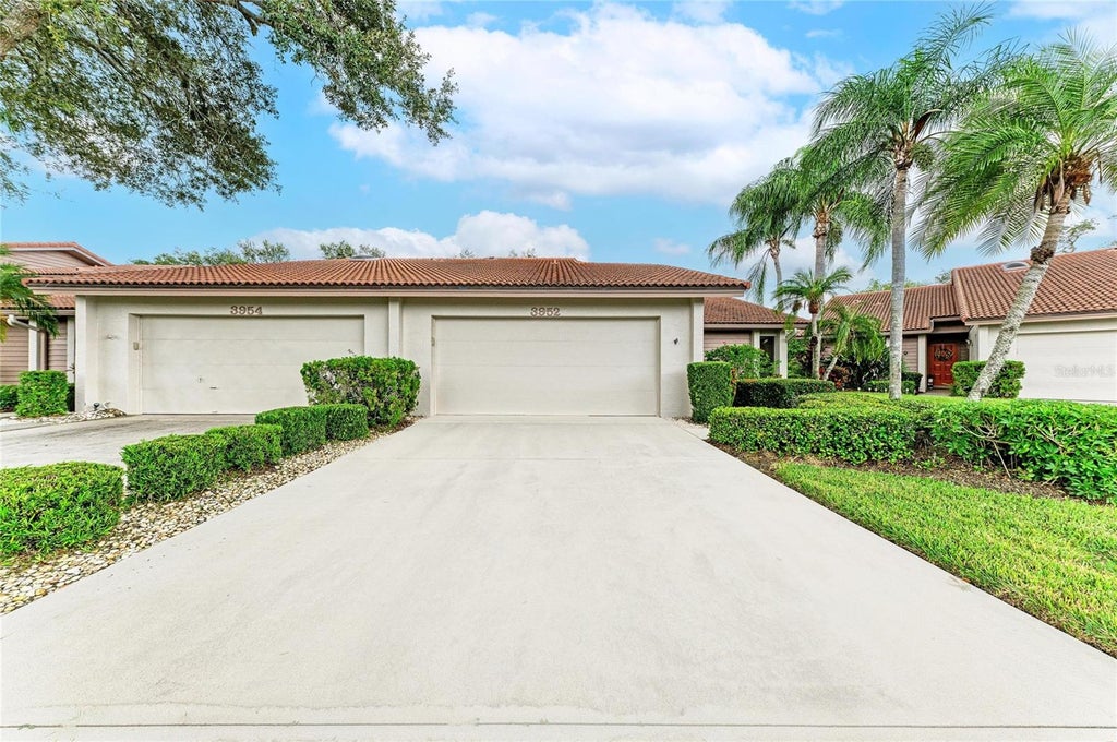 Photo of 3952 Wilshire Circle E #166, Sarasota, FL 34238 (MLS # A4706289)