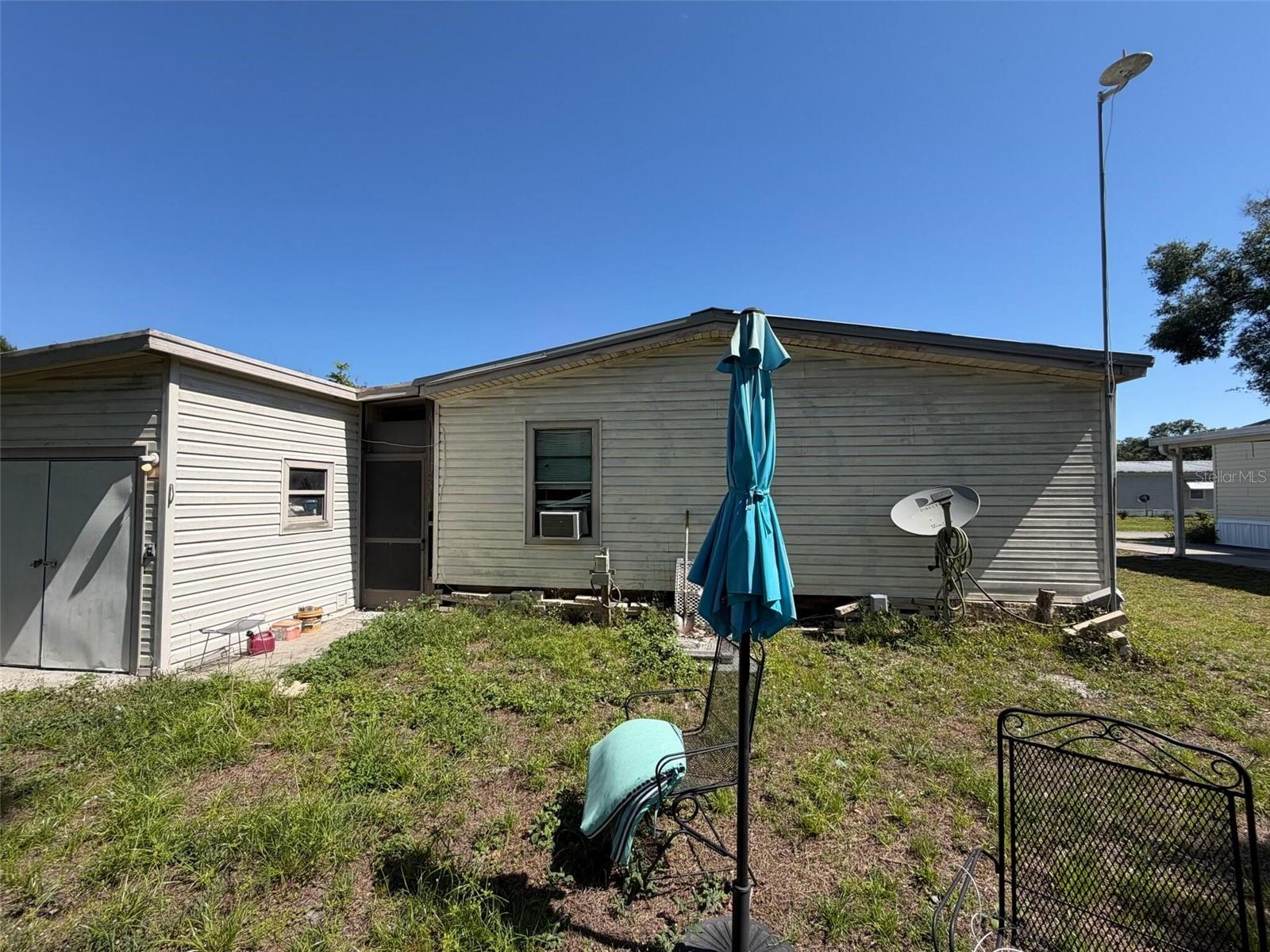VILLAGE UNIT 03 LAKELAND - Residential