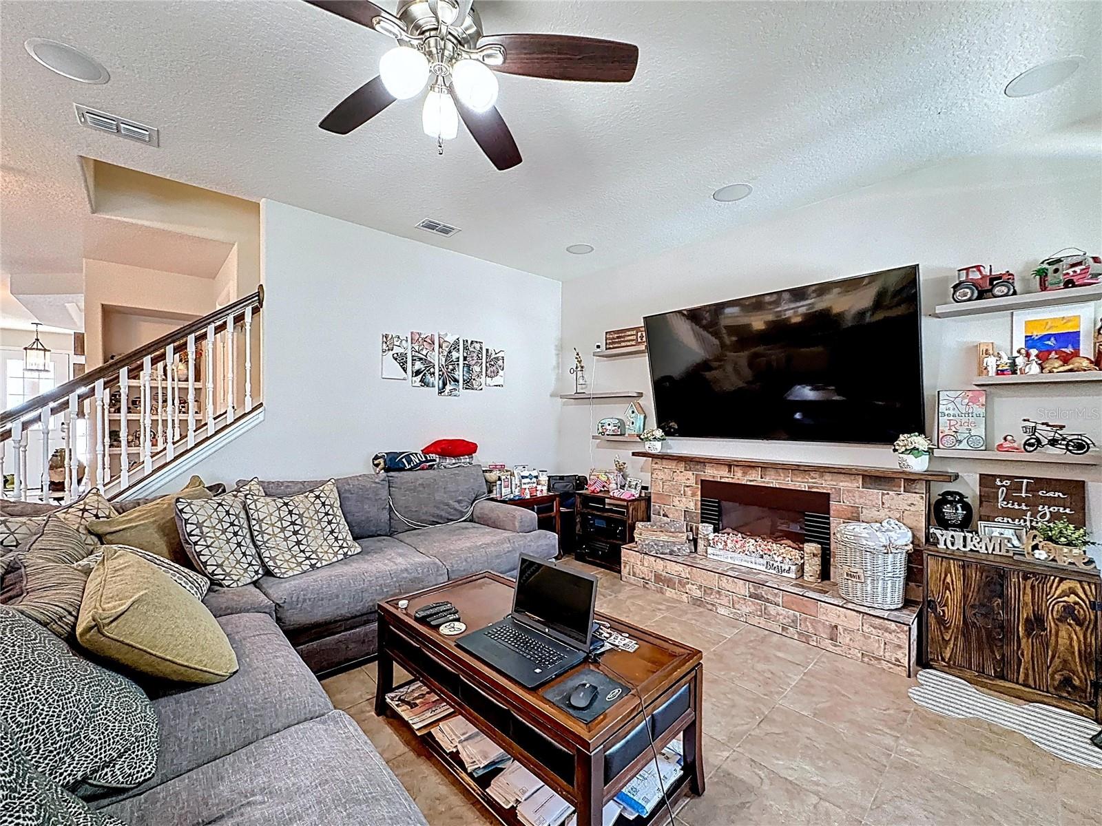 SERA BELLA - Residential