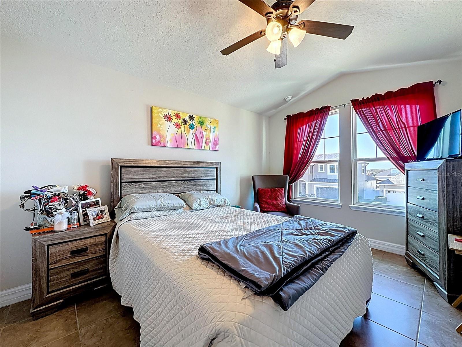 SERA BELLA - Residential