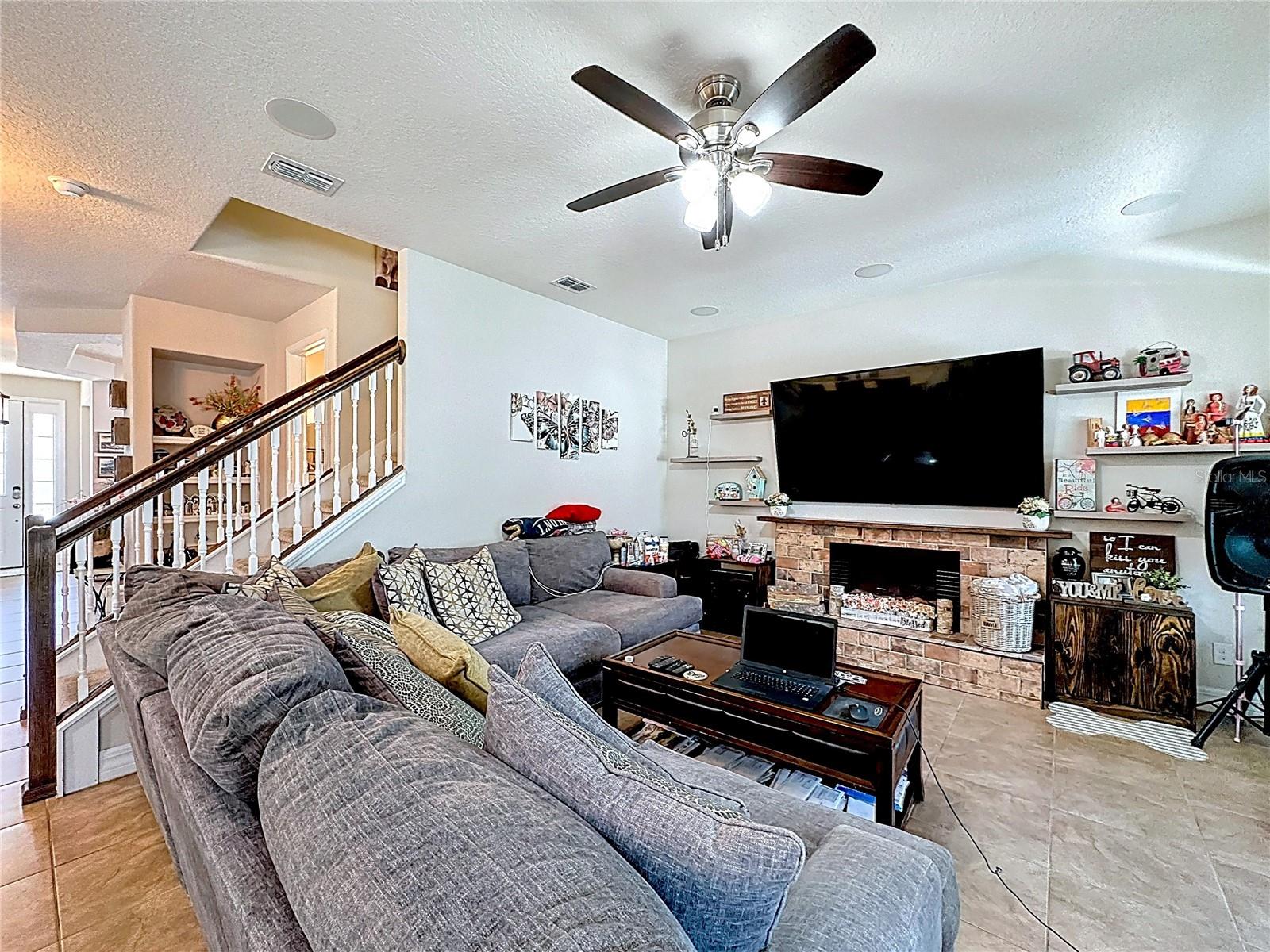 SERA BELLA - Residential