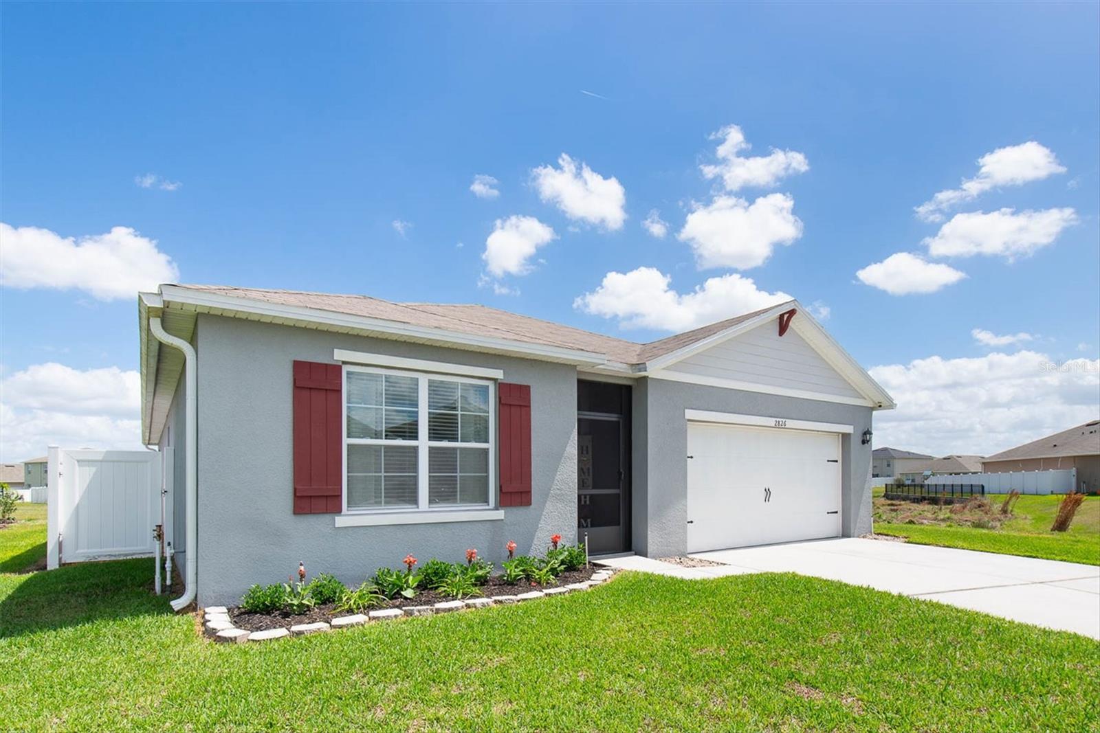 LAKES/LAUREL HLNDS PH 2B - Residential