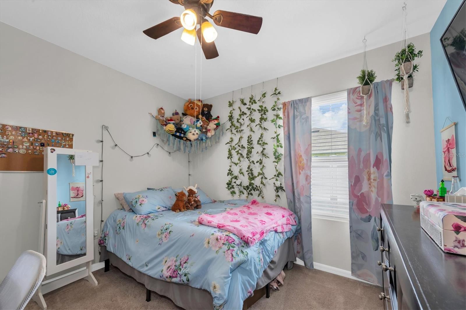 LAKES/LAUREL HLNDS PH 2B - Residential