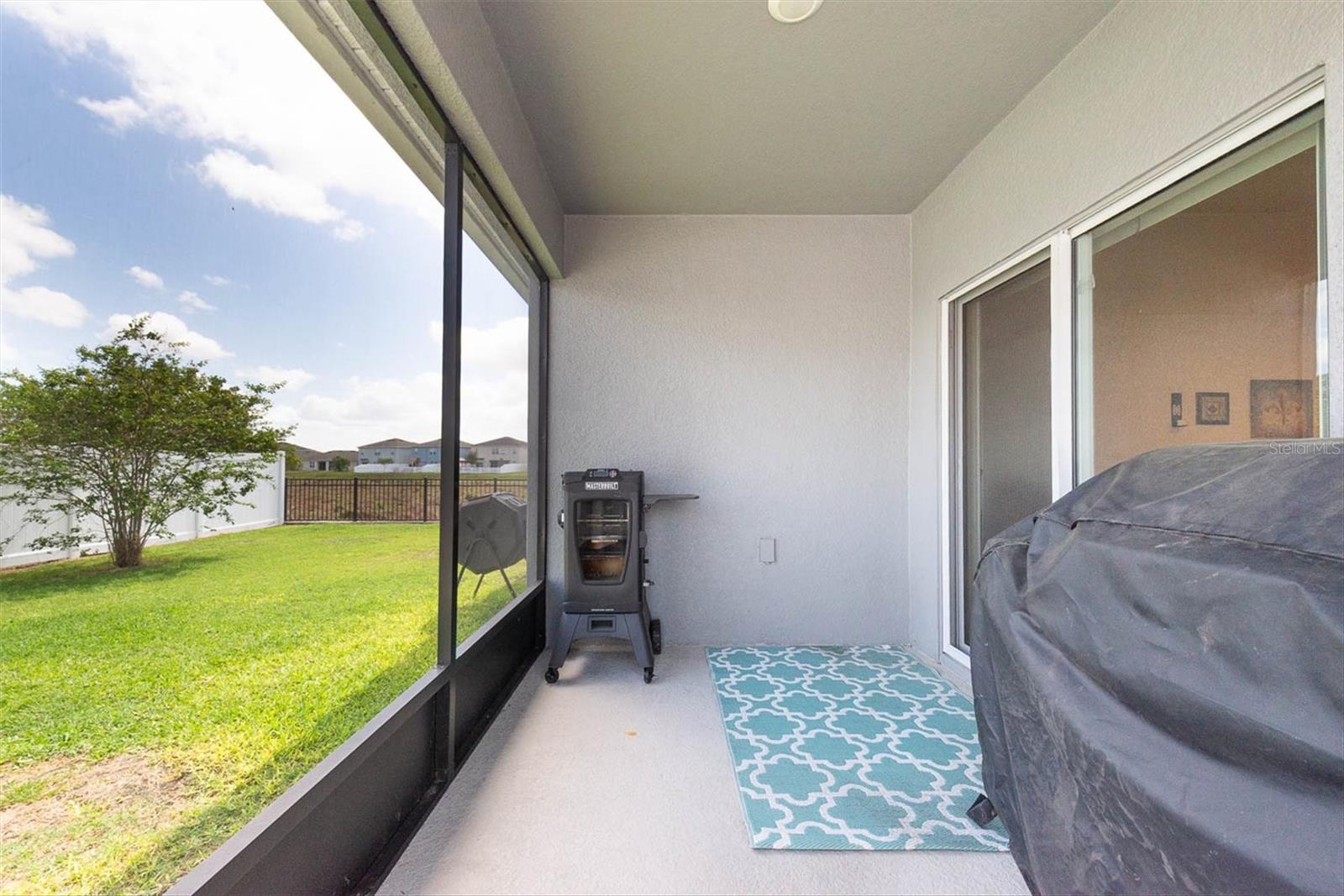 LAKES/LAUREL HLNDS PH 2B - Residential