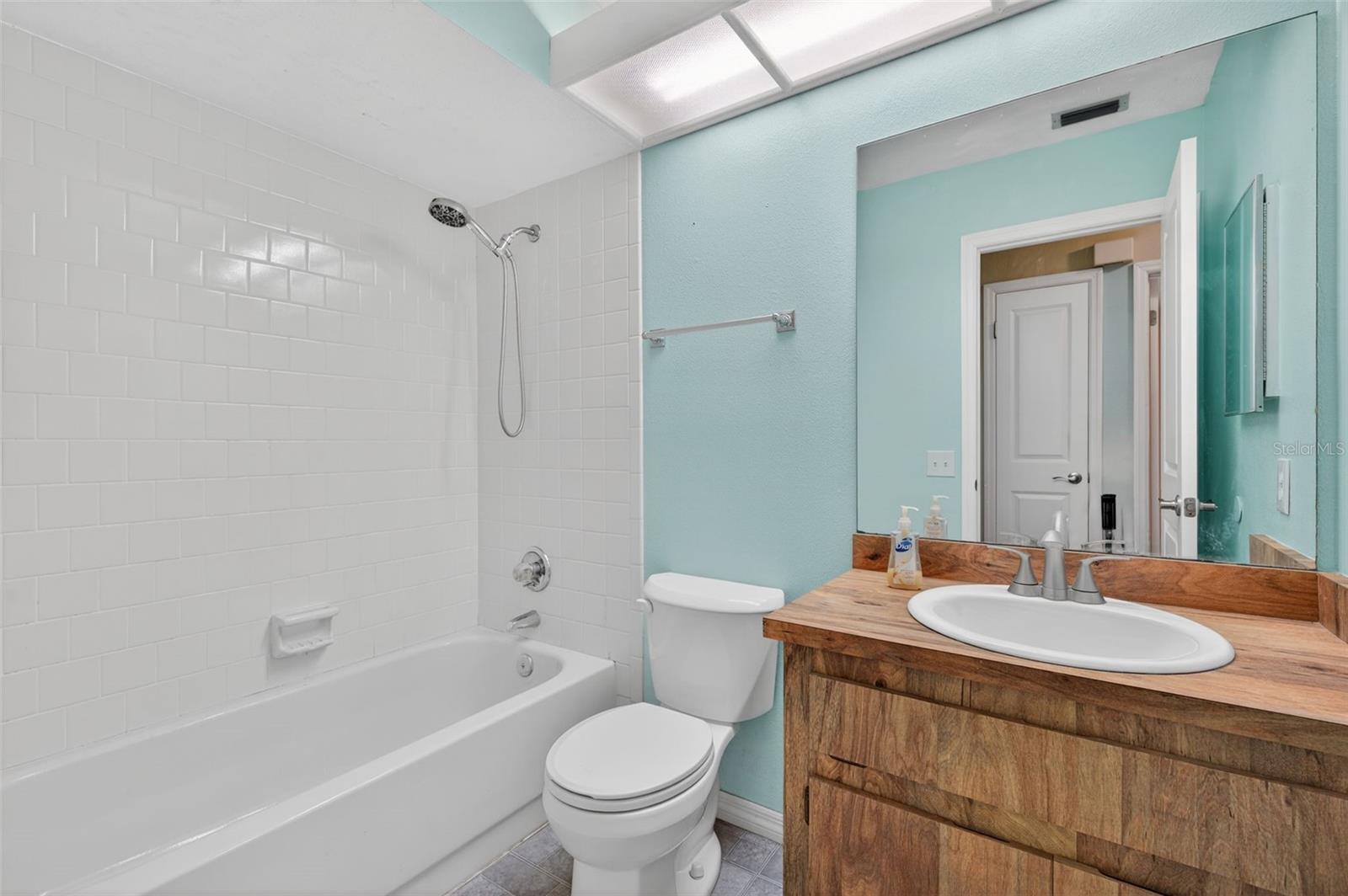 SPRING HILL - Residential