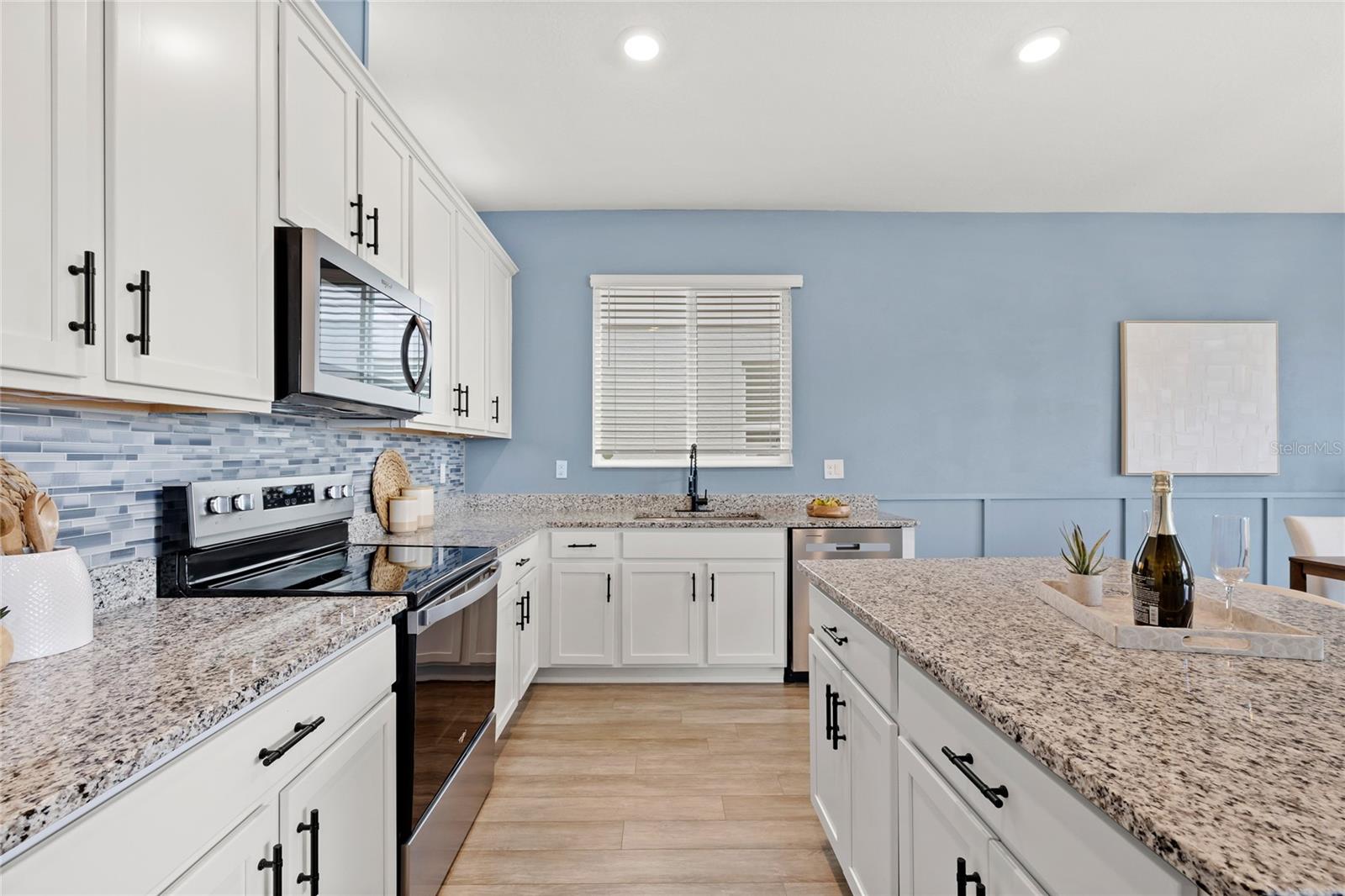 LANDINGS AT RIVERBEND - Residential