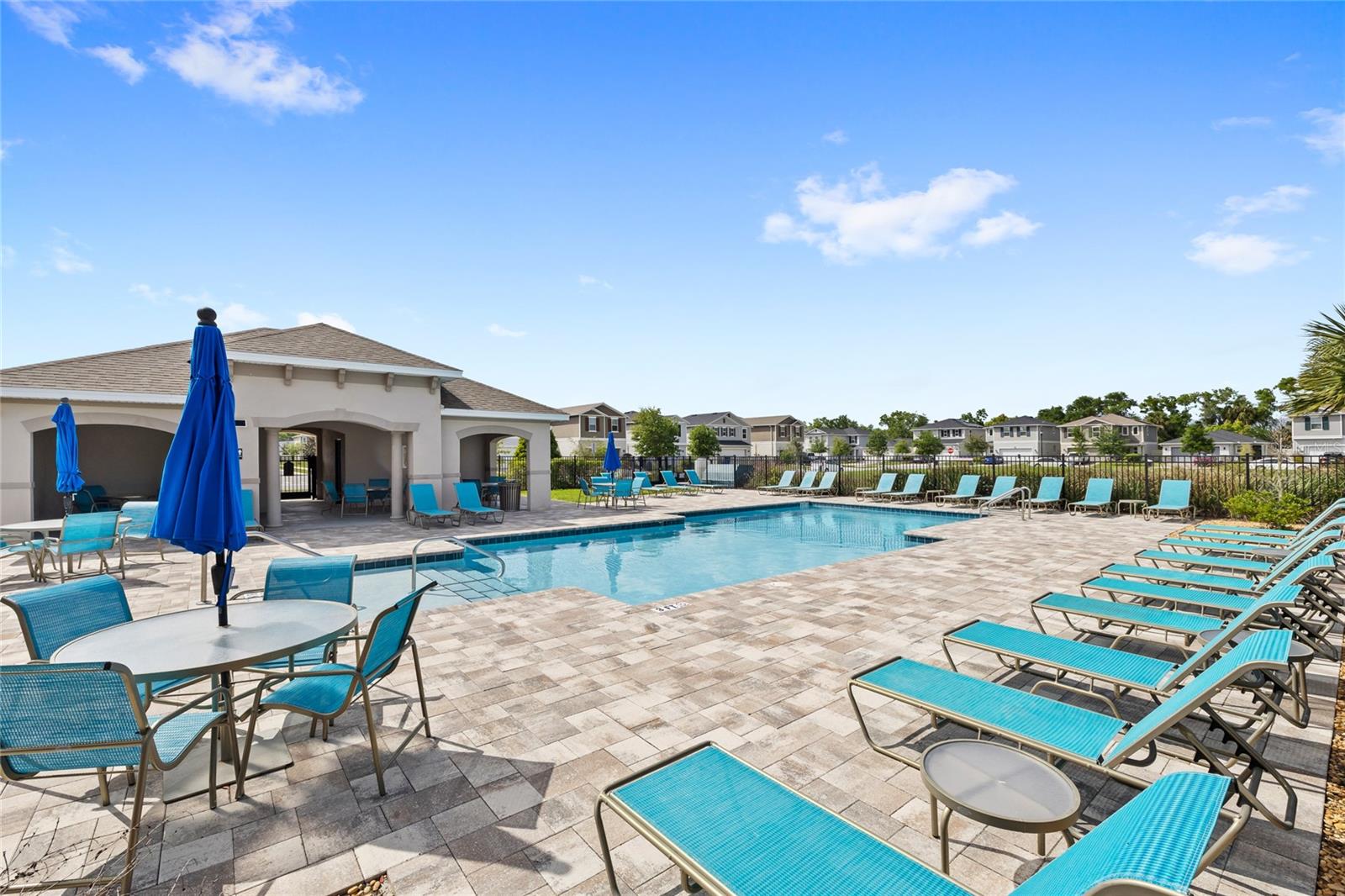 LANDINGS AT RIVERBEND - Residential