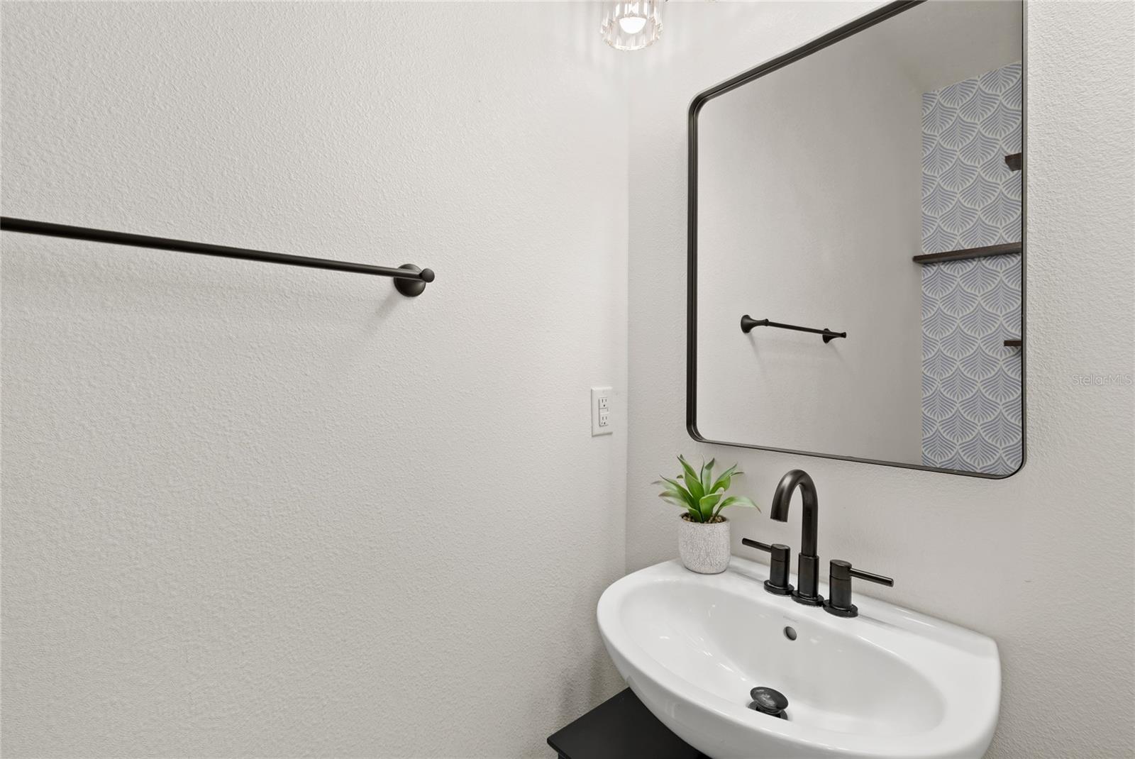 LANDINGS AT RIVERBEND - Residential