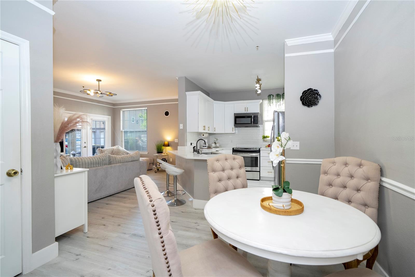 HAMPTONS/METROWEST - Residential