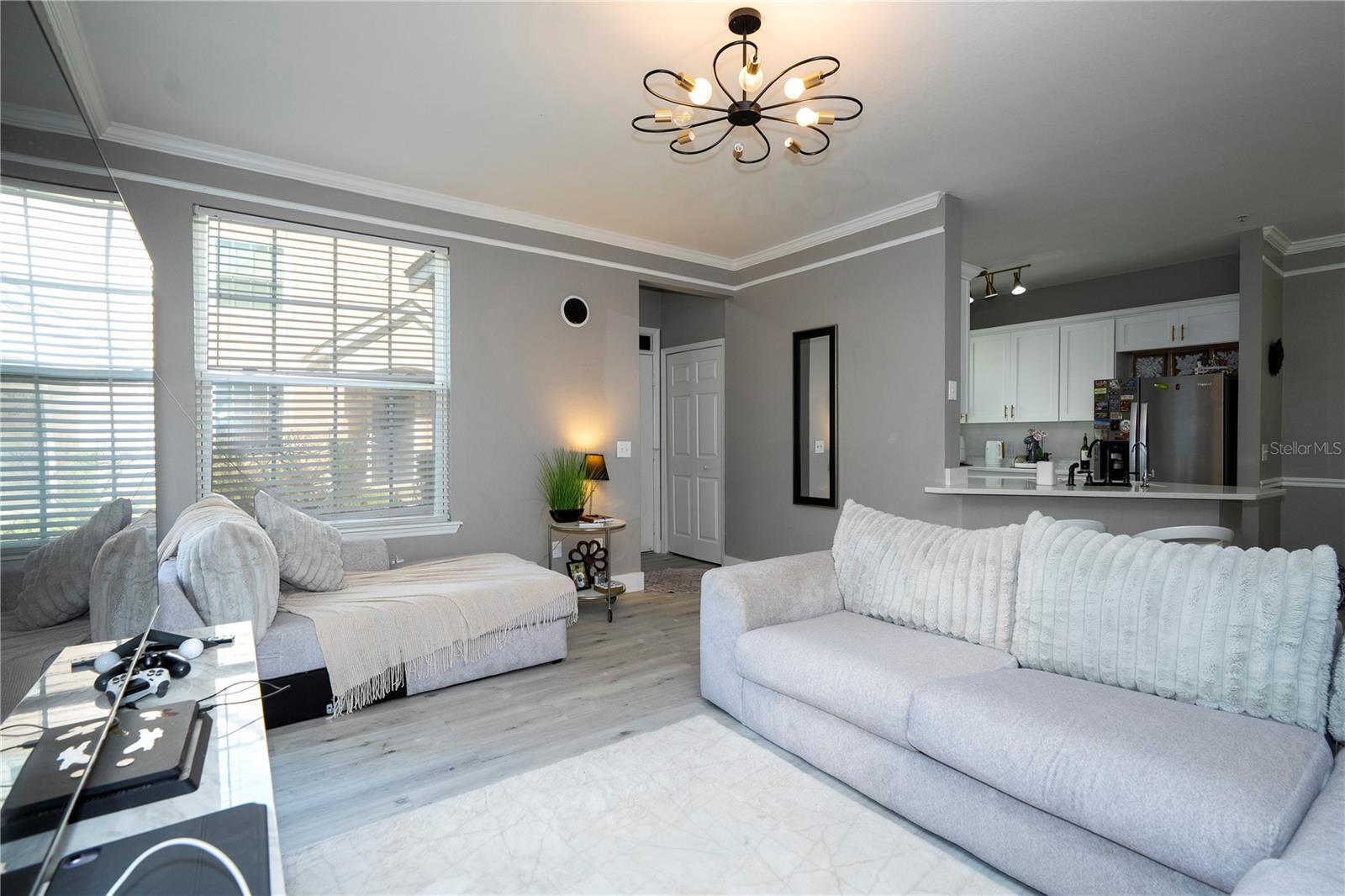 HAMPTONS/METROWEST - Residential