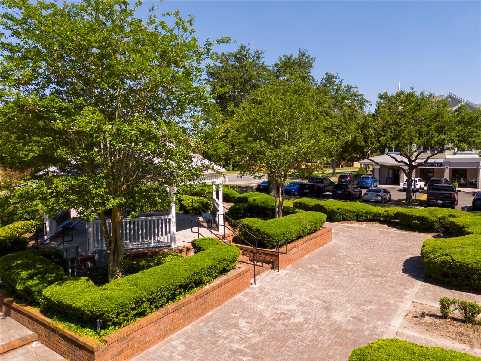 HAMPTONS/METROWEST - Residential