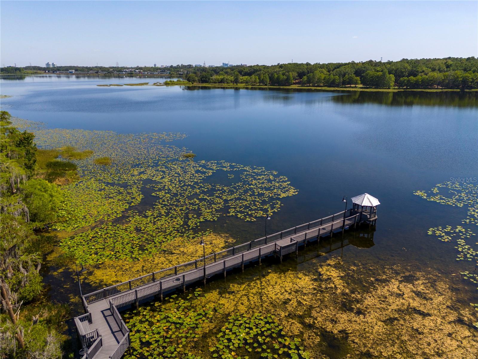 HAMPTONS/METROWEST - Residential