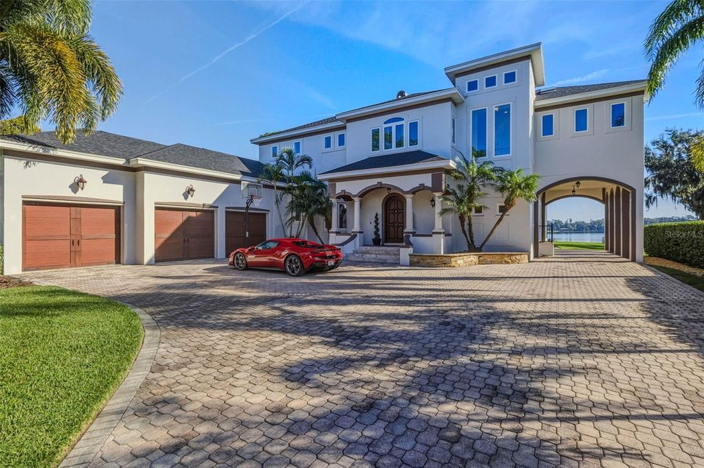 Photo of 2609 Clark Road, Tampa, FL 33618 (MLS # TB8459744)