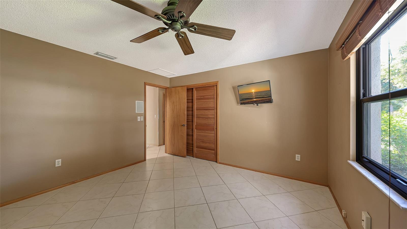 PALMA SOLA PARK - Residential